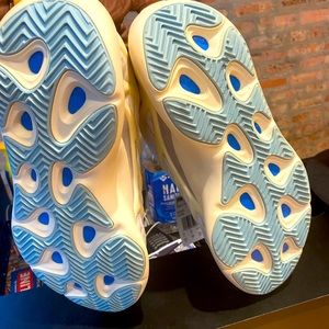 Yeezy V3 Glow in the dark!   Brand new in the box size 12 1/2.